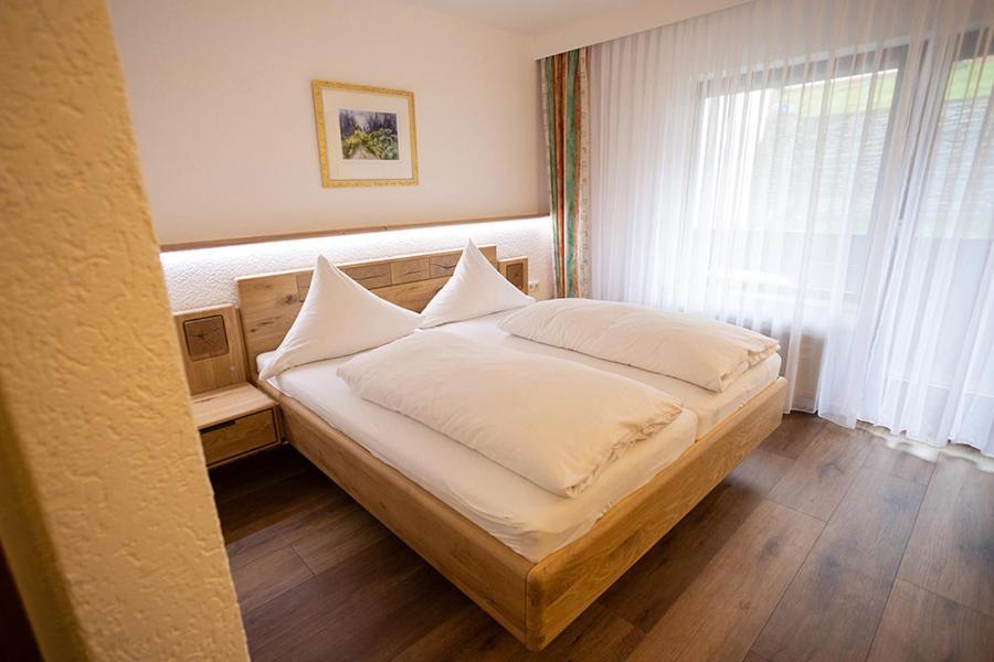 Bio-Hotel Uplaender Hof ヴィリンゲン エクステリア 写真