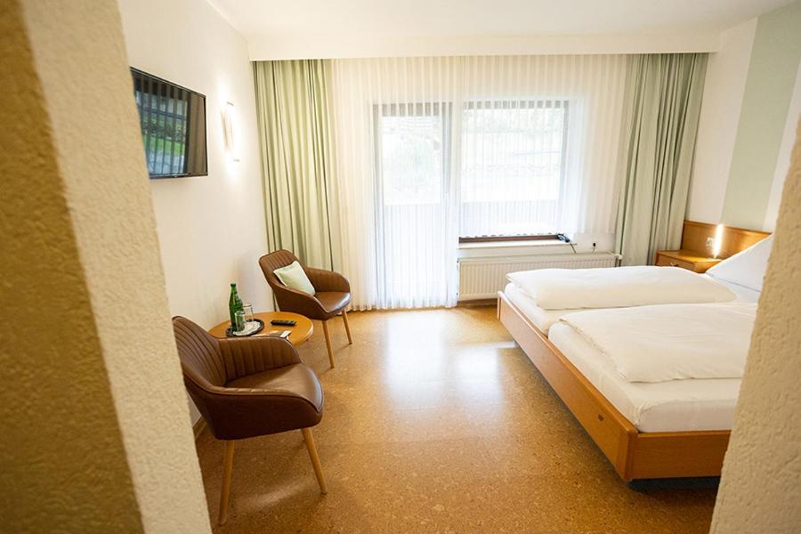 Bio-Hotel Uplaender Hof ヴィリンゲン エクステリア 写真